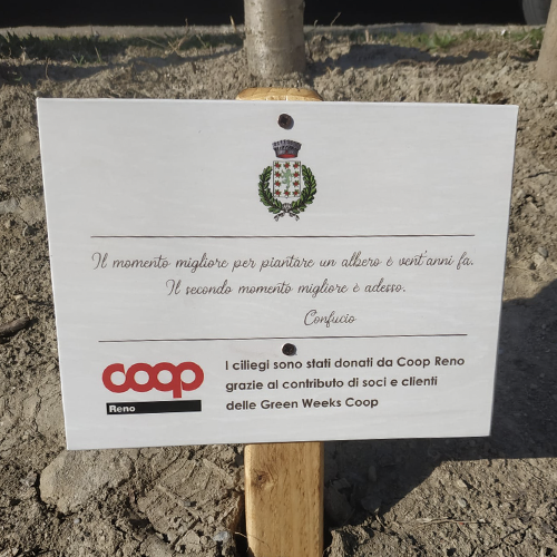 "Il momento migliore per piantare un albero è vent'anni fa. Il secondo momento migliore è adesso" Confucio. I ciliegi sono stati donati da Coop Reno grazie al contributo di soci e clienti delle Green Weeks Coop